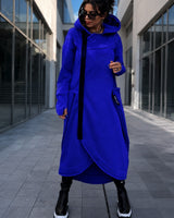 Langer Oversize-Mantel Malva™ mit Kapuze, Reißverschluss und Daumenlochbündchen in Blau