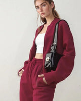 Élan™ Soft Sweatshirt Set mit minimalistischem Design / Moderne Eleganz und erstklassiger Komfort für alle Gelegenheiten! in Rot