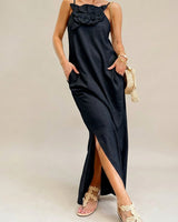 Carmela™ Elegantes Kleid mit Handgefertigter Blume in Schwarz