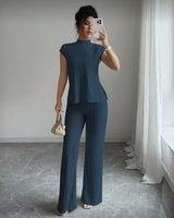 Selmira™ Geripptes Set mit Minimalistischer Eleganz in Marineblau