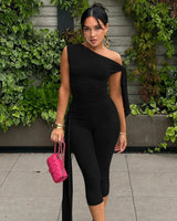 Odessa™ Set mit One-Shoulder-Bluse und Eleganter Caprihose in Schwarz
