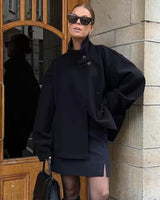 Drune | Damen Kurzer Übergröße Trenchcoat für Den Herbst in Schwarz
