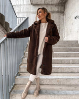Corah | Wintermantel aus feiner Wolle in Dunkelbraun