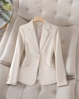 Carolin | Damen Figurbetonte Elegante Arbeitsjacke in Weiß