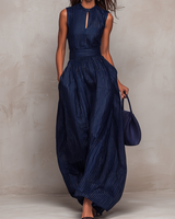 Iskra - Jumpsuit mit hohem Kragen und weitem Beinverlauf in Dunkelblau
