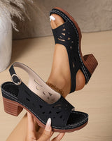 Wrenna - gepolsterte orthopädische Sandalen in Schwarz