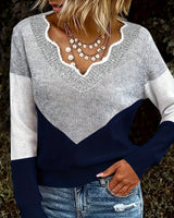 Arknelle - Lässiger Langarm Pullover Mit Kontrastdetails in Blau