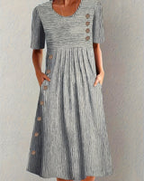 Lorelei™ | Gestreiftes Sommerkleid in Schwarz
