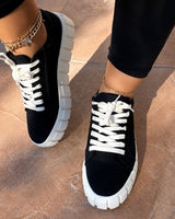 Marit - Komfortable Damensneakers in Schwarz / Weiß