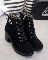 Alessandra | Damen Orthopädische Stiefeletten Mit Reißverschluss Und Absatz Design in Schwarz