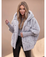 Ariane | Damen Winterjacke mit Plüsch, Kunstfell und Kapuze in Grau