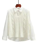 Ärmelloser Pullover mit V-Ausschnitt und gerader Form in Weiß