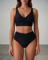 Marel | Figurformender Wickel-Bikini in Schwarz