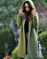 Brunhilde | Damen Strickjacke mit Kapuze, Langer Strickmantel für Herbst und Winter in Grun