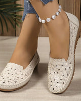 Inessa – Modische Orthopädische Schuhe Mit Ausschnitte in Beige