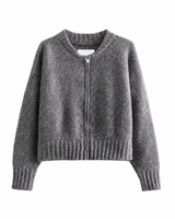 Lockere Strickjacke mit Rippmuster und Reißverschluss vorne – Hanne in Grau
