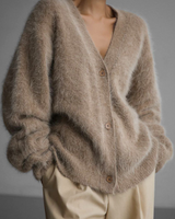 Strickcardigan in Felloptik mit V-Ausschnitt und Knöpfen – Annelie in Khaki
