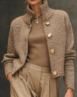 Elegante Strickjacke mit Stehkragen und Knöpfen – Kissa in Beige