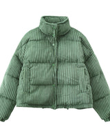 Steppjacke aus Cord für Damen mit hohem Kragen und weiter Passform – Marit in Grün