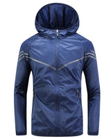 Wasserdichte Herrenjacke mit Kapuze, Taschen und Reißverschluss – Thiago in Marineblau