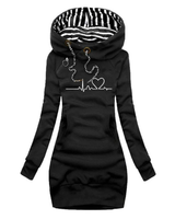 Cordula | Damen Hoodie Kleid mit Kapuze und Herz Print in Schwarz