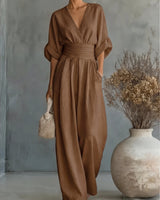Xylora - Hochwertiger weitbeiniger Jumpsuit mit V-Ausschnitt in Braun
