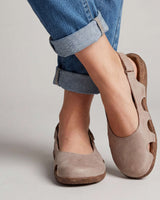 Nathilie – Slingback-Schuhe mit geschlossener Zehenpartie und Ausschnitten in Beige
