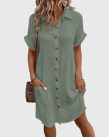 Locker geschnittenes Sommerkleid mit Knopfleiste – Midikleid Kurzarm Polokleid in Olive Green