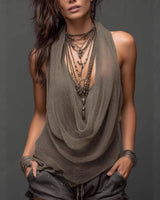 Anjila – Zweilagiges Haltertop aus Mesh-Strick in Ton-in-Ton-Optik in Khaki