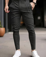 Altmann – Slim Fit Hose mit Bundfalten Und Eingrifftaschen in Schwarz