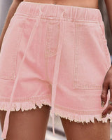 Damen Denim-Shorts mit elastischem Bund, Kordelzug und ausgefranstem Saum in Rosa