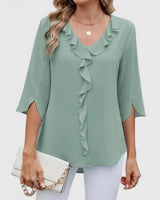 Clara | Damen elegante Rüschen-Bluse mit V-Ausschnitt 3/4-Arm in Grün
