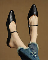 Damen Flache Schuhe mit Spitze, Riemen und Schnallenverschluss in Schwarz