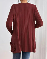 Damen Gerippte Langarm Strickjacke mit offener Front und gerafften Fronttaschen in Karmesinrot
