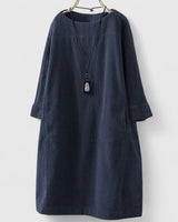 Damen Geripptes Rundhals-Midikleid mit Dreiviertelärmeln und Fronttaschen in Marineblau