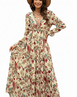 Damen Langarm Maxikleid mit V-Ausschnitt und gestuftem Rock mit Blumenmuster in Beige