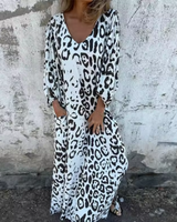 Damen Langarm Maxikleid mit V-Dekolleté und gemusterter Oberfläche in Weiß mit Leopardenmuster