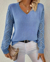 Greta | Damen Langarm V-Ausschnitt Lochstrick Knit Sweater Pullover in Hellblau