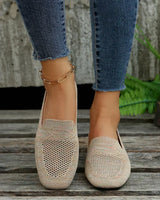 Damen Loafer mit perforierter Oberfläche und quadratischem Zehenbereich in Beige