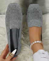 Damen Loafer mit perforierter Oberfläche und quadratischem Zehenbereich in Grau