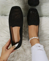 Damen Loafer mit perforierter Oberfläche und quadratischem Zehenbereich in Schwarz mit Glitzer