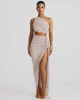 Damen-Maxikleid mit asymmetrischer Ein-Schulter-Form und Raffungen in Grau