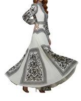 Damen Maxikleid mit Druckmuster und Plisseerock in Schwartz
