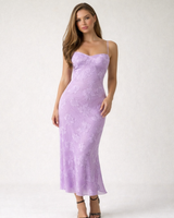 Damen Maxikleid mit Herz-Ausschnitt und Trägern in Lila