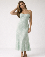 Damen Maxikleid mit Herz-Ausschnitt und Trägern in Hellgrün