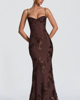 Damen Maxikleid mit Herzausschnitt und Spaghettiträgern mit Schnürung am Rücken und Blumenapplikationen in Braun