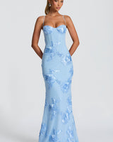 Damen Maxikleid mit Herzausschnitt und Spaghettiträgern mit Schnürung am Rücken und Blumenapplikationen in Hellblau