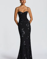 Damen Maxikleid mit Herzausschnitt und Spaghettiträgern mit Schnürung am Rücken und Blumenapplikationen in Schwarz