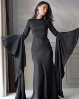 Damen Maxikleid mit Rundhalsausschnitt und Langen Volantärmeln in Schwarz