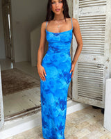 Damen Maxikleid mit Spaghettiträgern Drapierter Brustpartie Schnürung am Rücken und Blumenmuster in Blau